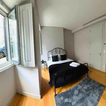 Lisbon Marques De Pombal Top Flat A Great Locations City Center Exterior photo
